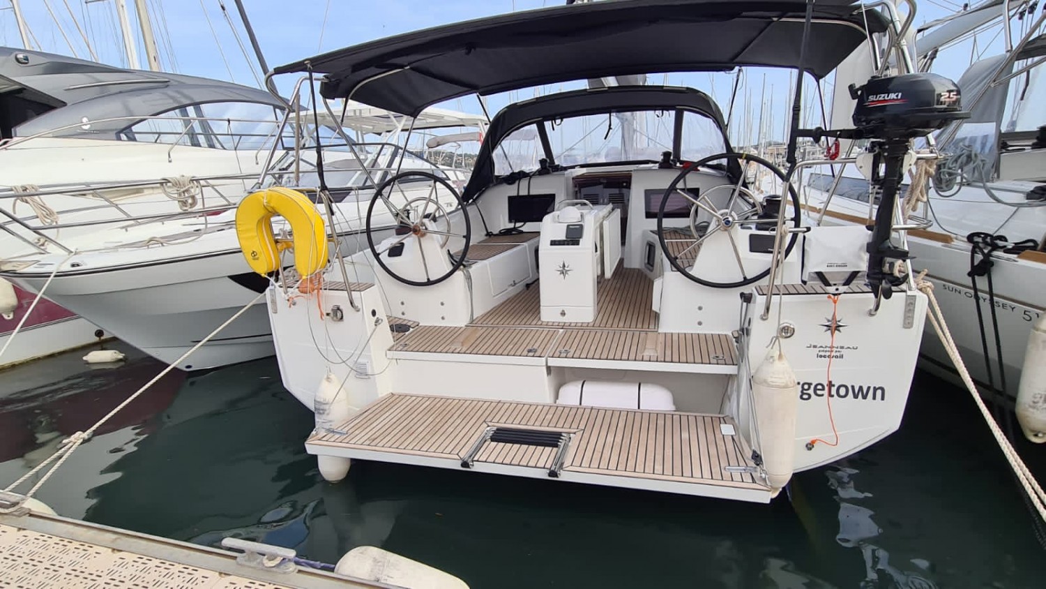 slider 0 Jeanneau Sun Odyssey 410